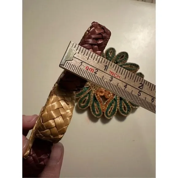 Handcrafted Floral Coasters - Green and Orange - Picture 8 of 8